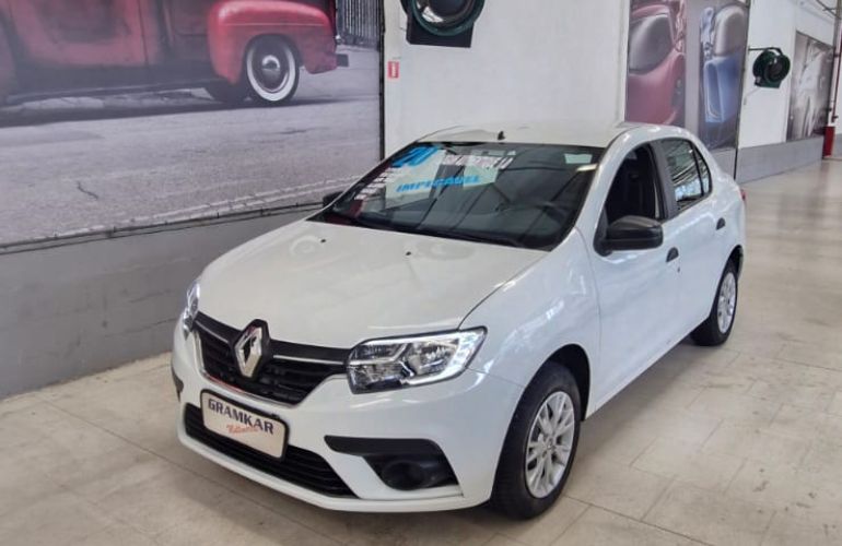 Renault Logan 1.0 Life - Foto #2