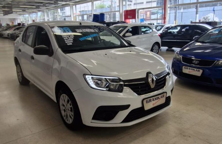 Renault Logan 1.0 Life - Foto #3