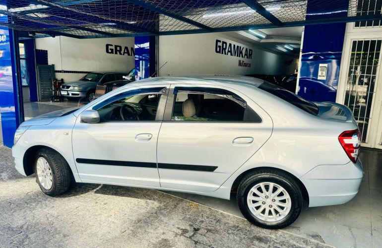 Chevrolet Cobalt LTZ 1.4 8V (Flex) - Foto #4