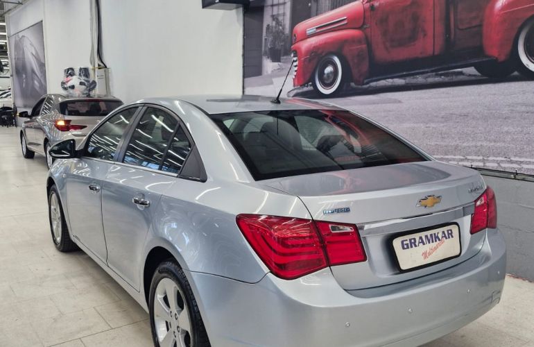 Chevrolet Cruze LT 1.8 16V Ecotec (Flex) - Foto #5