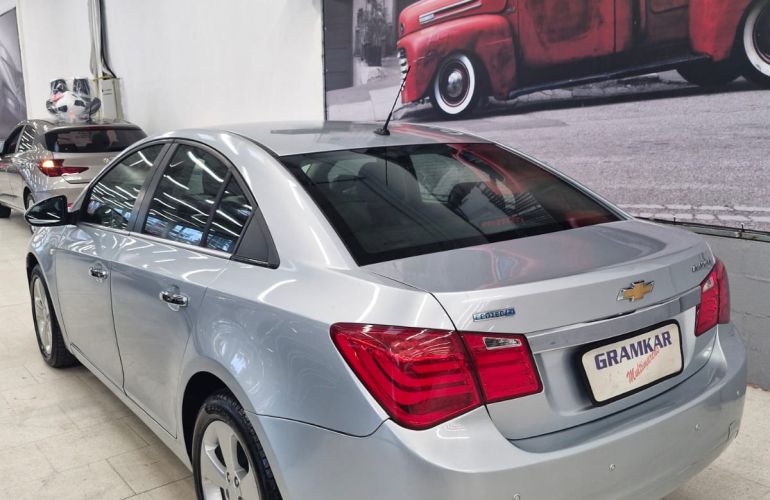 Chevrolet Cruze LT 1.8 16V Ecotec (Flex) - Foto #7