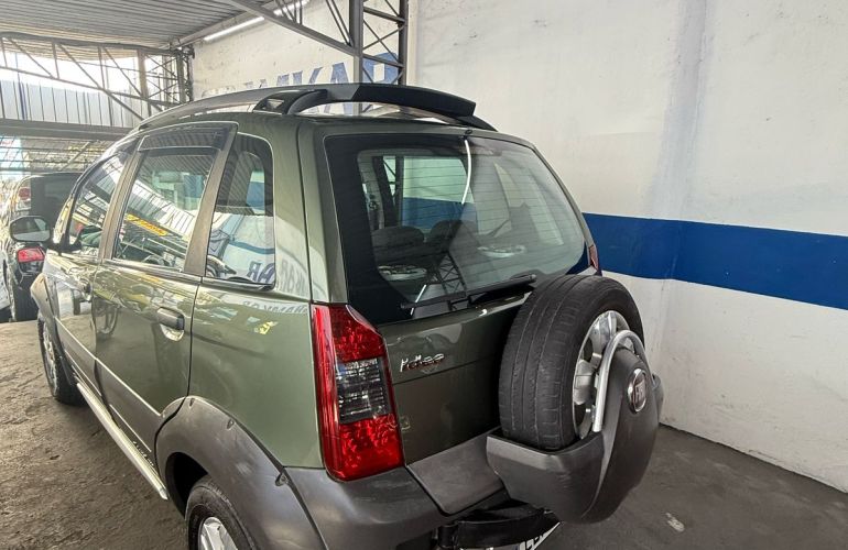 Fiat Idea Adventure 1.8 Dualogic (Flex) - Foto #4