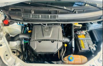 Fiat Idea Essence 1.6 16V E.TorQ (Flex) - Foto #9