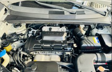 Hyundai Tucson GLS 2.0 16V (aut) - Foto #9