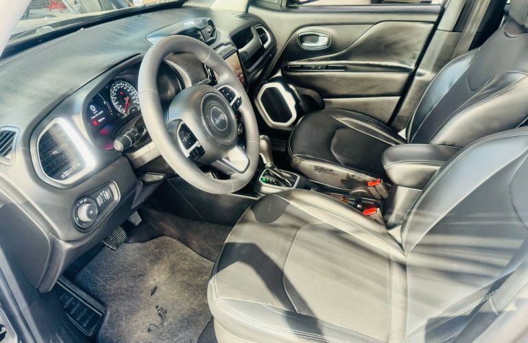 Jeep Renegade 1.8 (Aut) - Foto #3