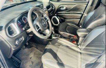 Jeep Renegade 1.8 (Aut) - Foto #3