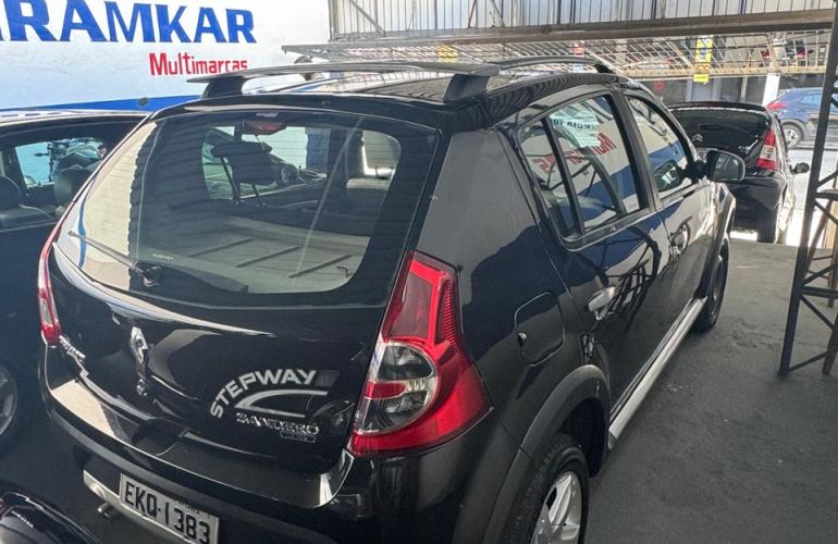 Renault Sandero Stepway 1.6 16V (Flex) - Foto #4