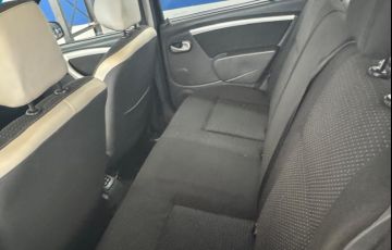 Renault Sandero Stepway 1.6 16V (Flex) - Foto #6