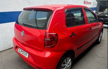Volkswagen Fox 1.0 8V (Flex) 4p - Foto #4