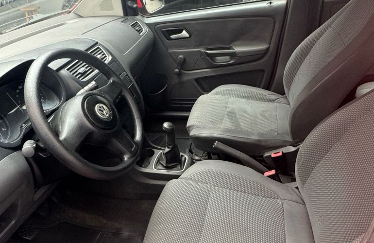 Volkswagen Fox 1.0 8V (Flex) 4p - Foto #7