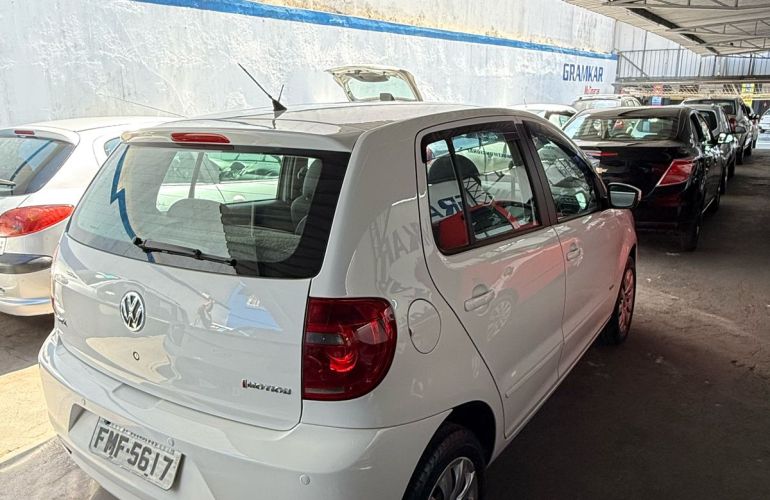 Volkswagen Fox 1.6 VHT I-Motion (Flex) - Foto #5