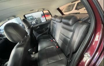 Volkswagen Fox 1.0 MPi Comfortline 12v Flex 4p Manual - Foto #8