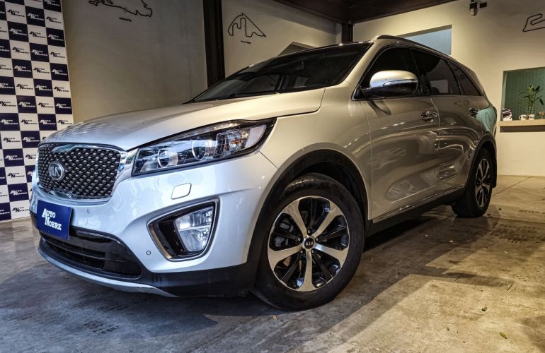 Kia Sorento 3.3 V6 EX 7l - Foto #4