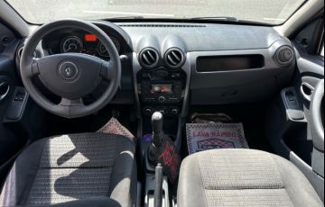 Renault Sandero 1.0 Expression 16v - Foto #6
