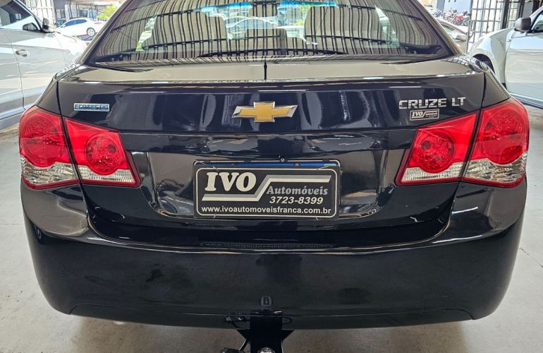 Chevrolet Cruze 1.8 LT 16V Sedan - Foto #6