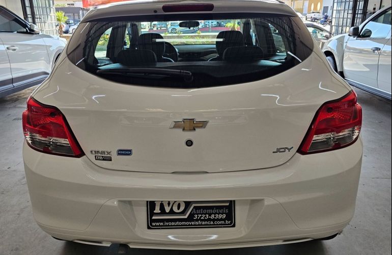 Chevrolet Onix 1.0 MPFi Joy 8v - Foto #6