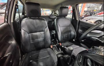 Ford Fiesta 1.5 S Hatch 16v - Foto #8