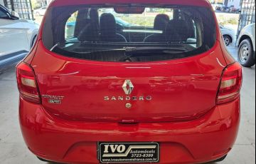 Renault Sandero 1.0 Authentique 16v - Foto #5