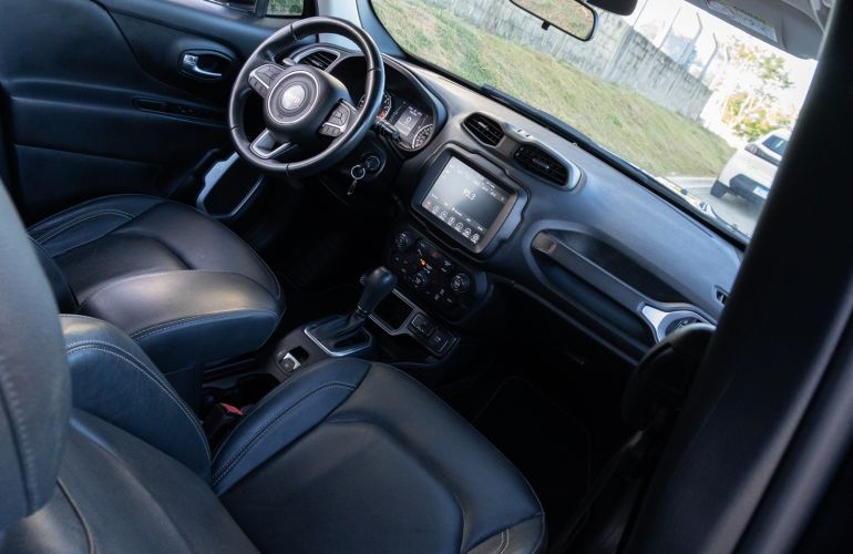 Jeep Renegade 1.8 Longitude (Aut) - Foto #3