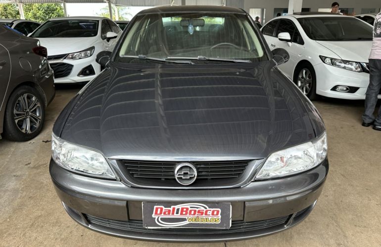 Chevrolet Vectra Expression 2.2 8V - Foto #2