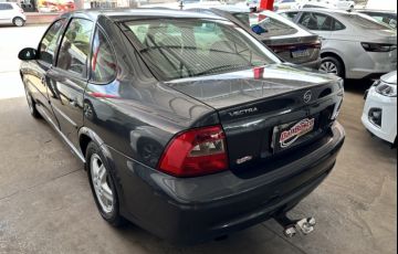 Chevrolet Vectra Expression 2.2 8V - Foto #4
