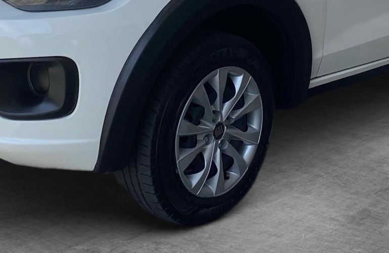 Fiat Mobi 1.0 8V Evo Like - Foto #5