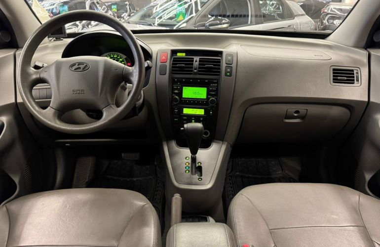 Hyundai Tucson 2.0 MPFi GLS 16V 143cv 2wd - Foto #8