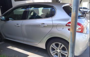 Peugeot 208 1.6 16V Griffe (Flex) (Aut) - Foto #4