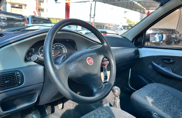 Fiat Strada Fire 1.4 (Flex) - Foto #8