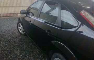 Ford Focus Hatch GLX 1.6 8V (Flex) - Foto #2