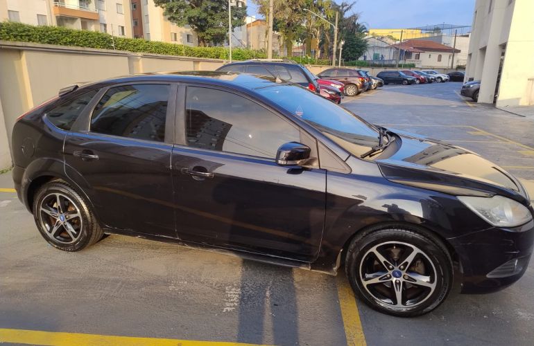 Ford Focus Hatch GL 1.6 16V (Flex) - Foto #7