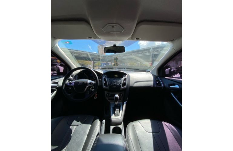 Ford Focus Hatch SE 2.0 16V PowerShift - Foto #7