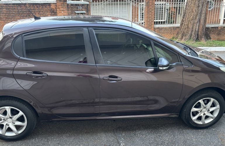 Peugeot 208 Active Pack 1.5 8V (Flex) - Foto #2
