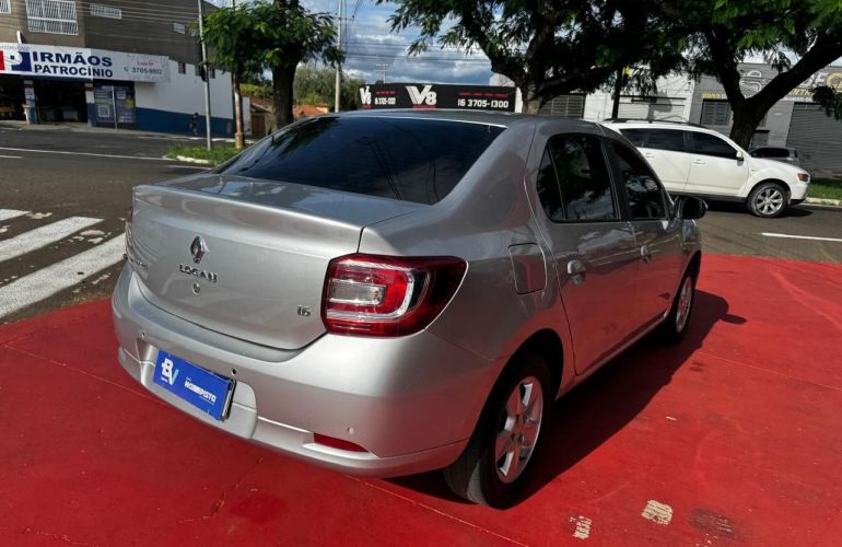 Renault Logan 1.6 Dynamique 8v - Foto #3