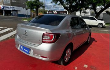 Renault Logan 1.6 Dynamique 8v - Foto #3