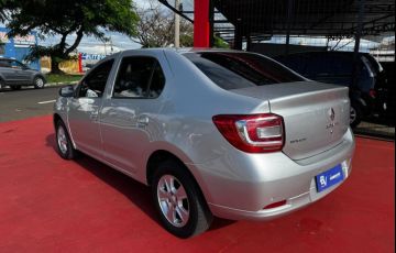 Renault Logan 1.6 Dynamique 8v - Foto #8