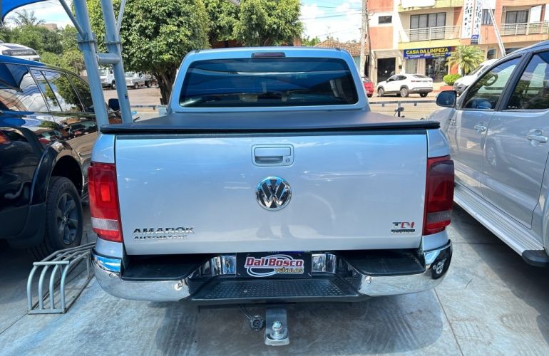Volkswagen Amarok 2.0 CD 4x4 TDi Highline (Aut) - Foto #5
