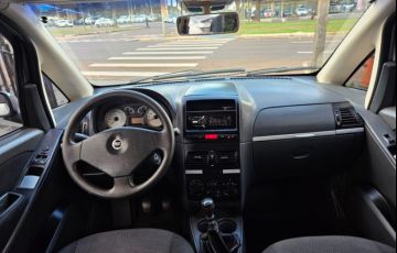 Fiat Idea ELX 1.4 (Flex) - Foto #10