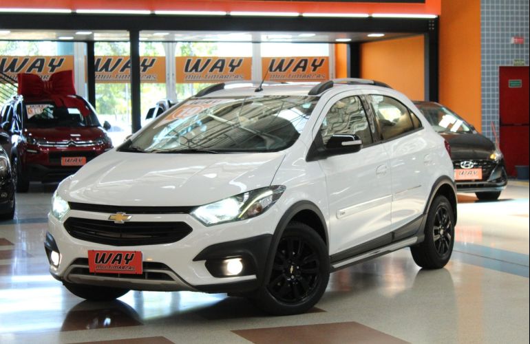 Chevrolet Onix 1.4 MPFi Activ 8v - Foto #1