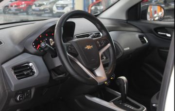 Chevrolet Onix 1.4 MPFi Activ 8v - Foto #4