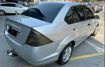 Ford Fiesta 1.6 SE Sedan 16V Flex 4p Manual - Foto #4