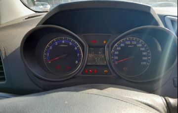 Hyundai HB20S 1.6 Comfort Plus - Foto #2