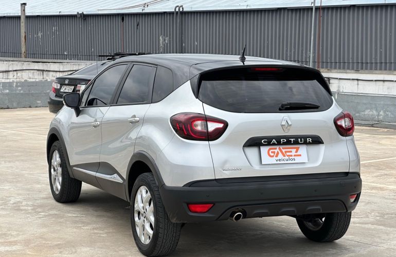 Renault Captur 1.6 16V Sce Life - Foto #3