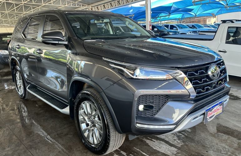 Toyota SW4 2.8 TDI SRX 4x4 (Aut) - Foto #3