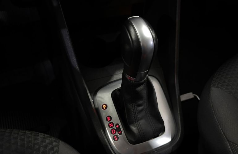 Volkswagen Voyage 1.6 16V Msi Total - Foto #9