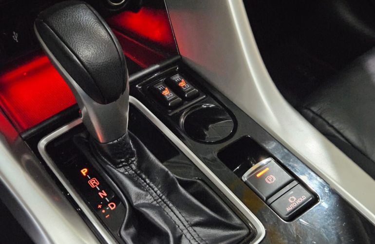 Mitsubishi Eclipse Cross 1.5 Mivec Turbo Hpe-s - Foto #10