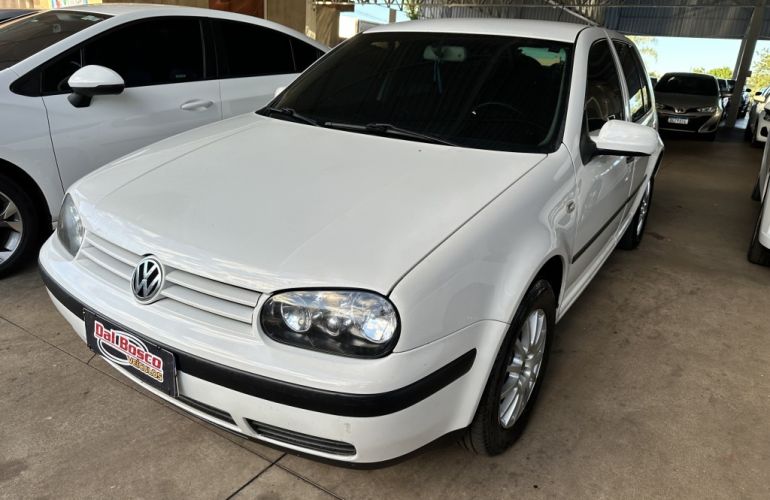 Volkswagen Golf 2.0 - Foto #1