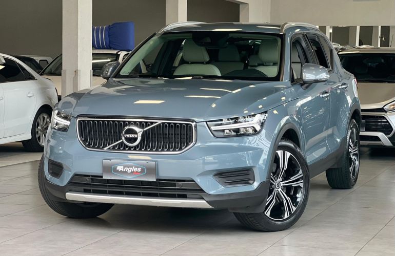 Volvo XC40 2.0 T5 Momentum AWD - Foto #3
