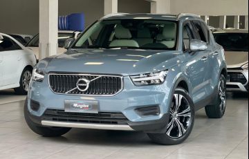 Volvo XC40 2.0 T5 Momentum AWD - Foto #3