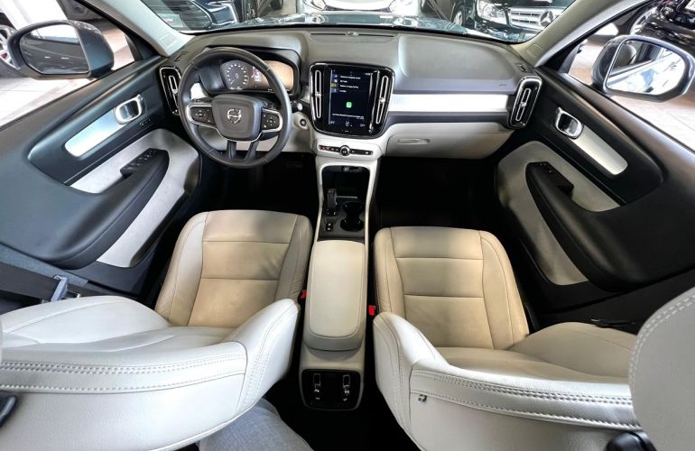 Volvo XC40 2.0 T5 Momentum AWD - Foto #6